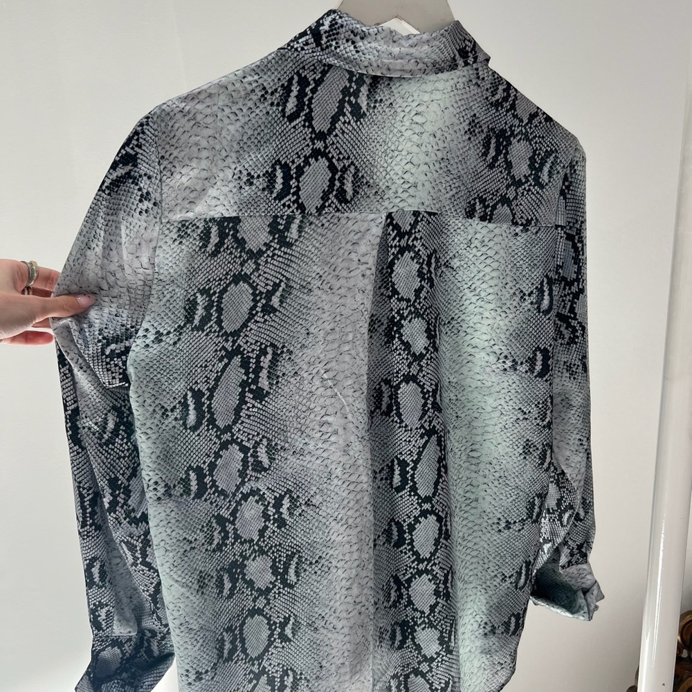 Animari button down - Picture 2 of 3